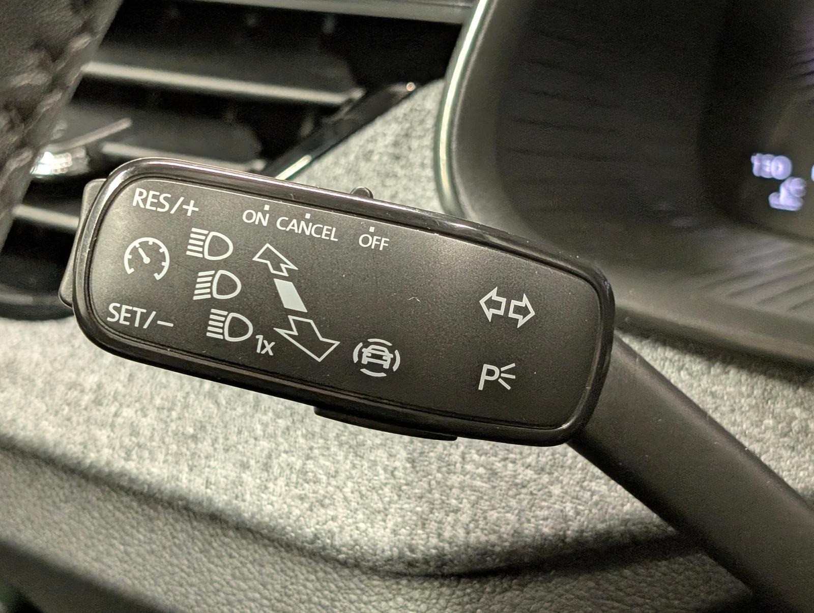Skoda Kamiq LED/Virco/Kam/Keyl/CarPlay/Tempom/DAB/16LM