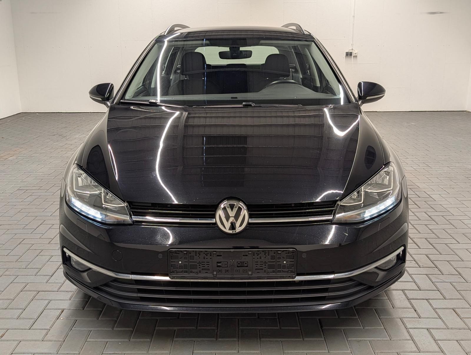 Volkswagen Golf Variant Golf VII Variant Navi/SHZ/PDC/ACC/Massage/16-LM