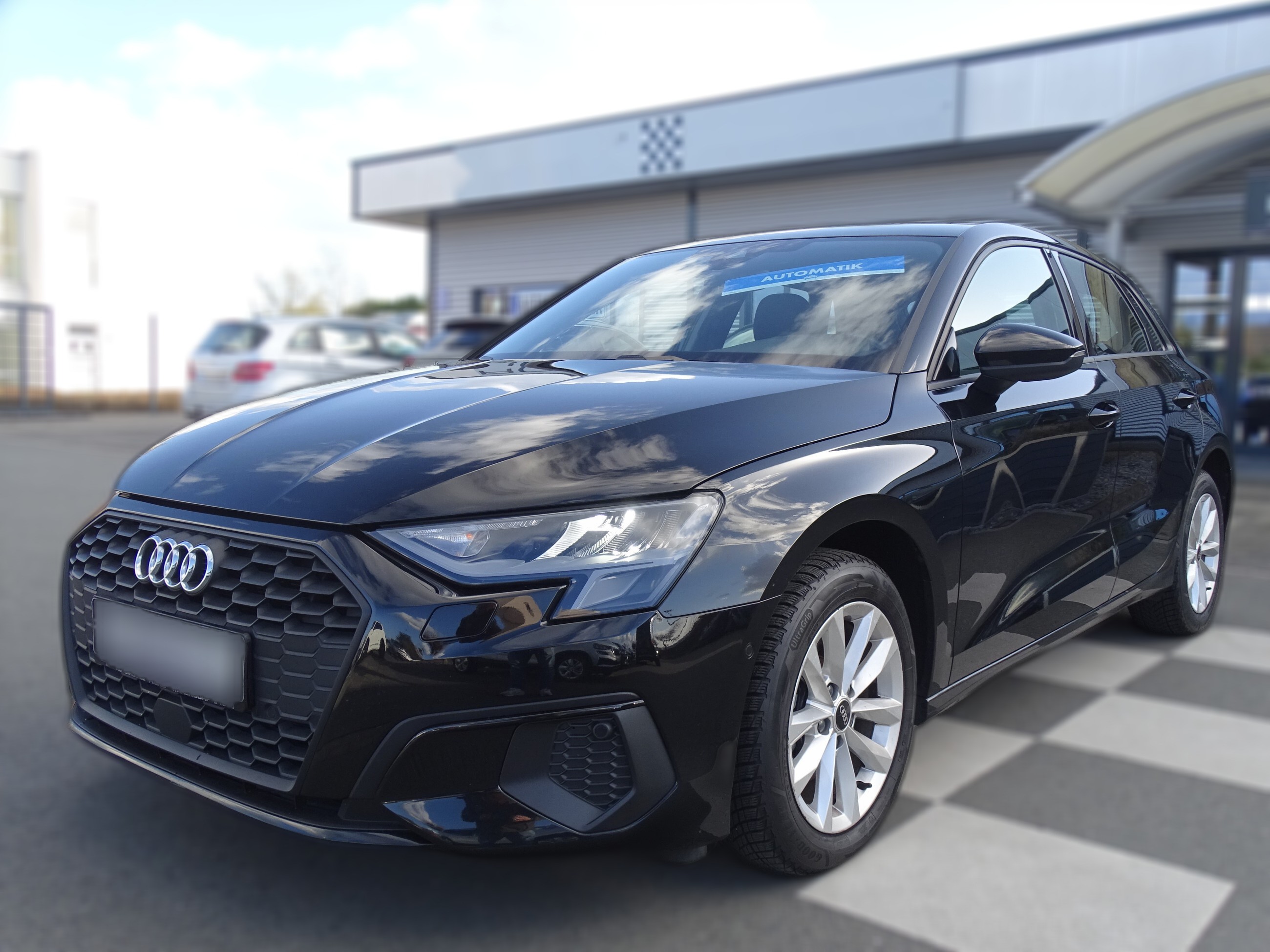 Audi A3 35 TFSI*S-TRONIC*LED*RFK*CARPLAY*TEMPO*SHZG*