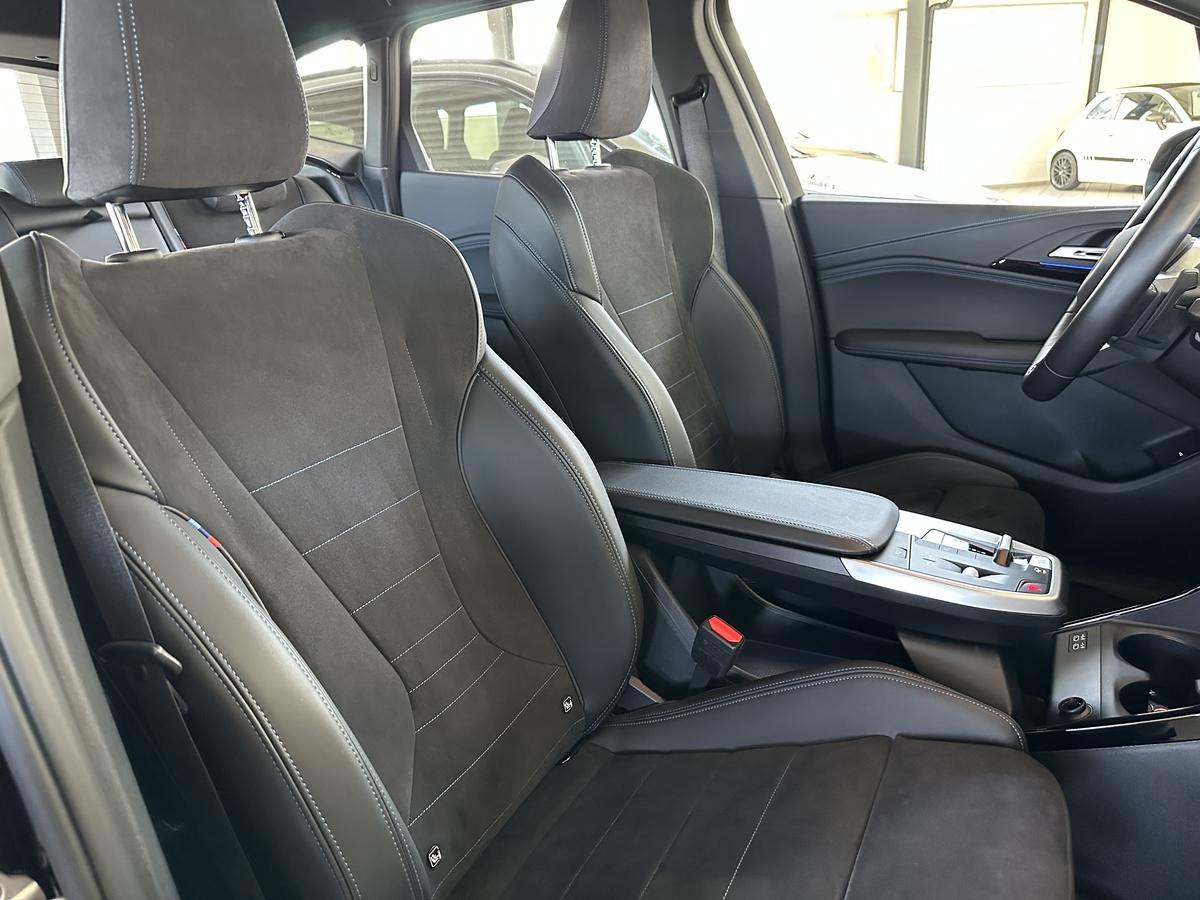 BMW 218 Active Tourer218i M Sport AHK HUD 360° Kamera LED Navi