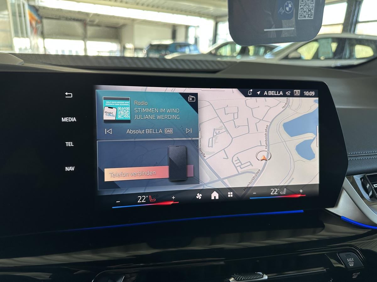BMW 218 Active Tourer218i M Sport AHK HUD 360° Kamera LED Navi