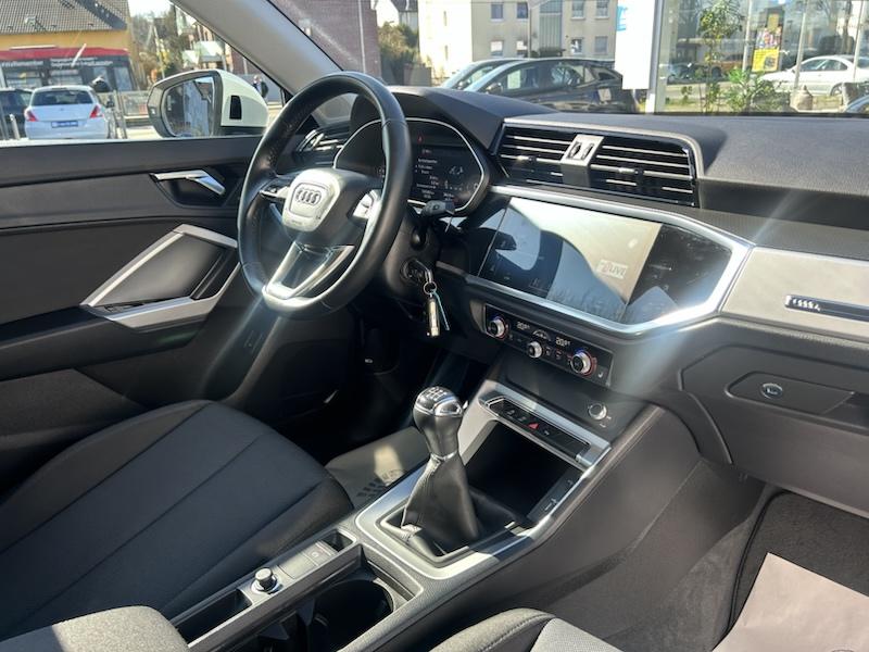 Audi Q3 35 TFSI CoD KLIMA*SHZG*BTH*SMART-LINK*VIRTUAL-COCKPIT