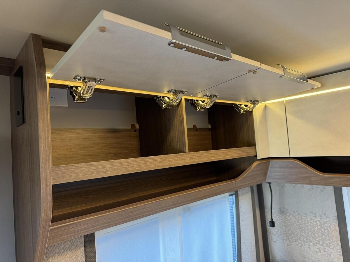 Tabbert Andere 2000kg+Dusche+City-Wasser+Bugfenster