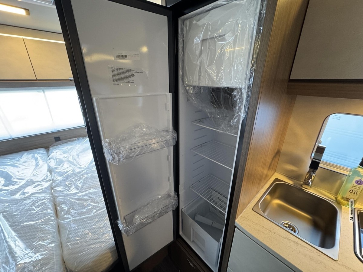 Tabbert Cazadora 550 E 2.3 2000kg+Dusche+City-Wasser+Bugfenster