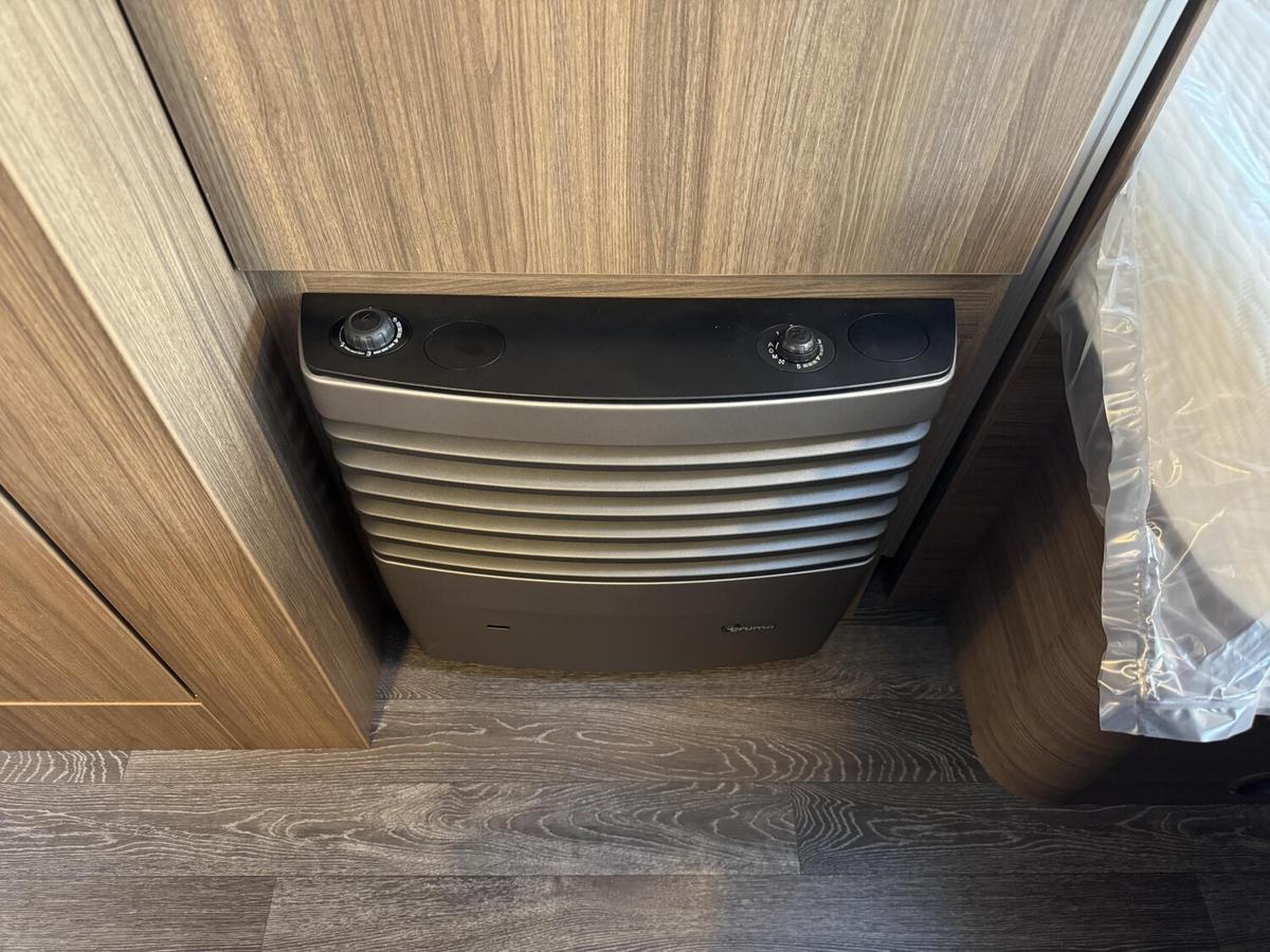 Tabbert Andere 2000kg+Dusche+City-Wasser+Bugfenster