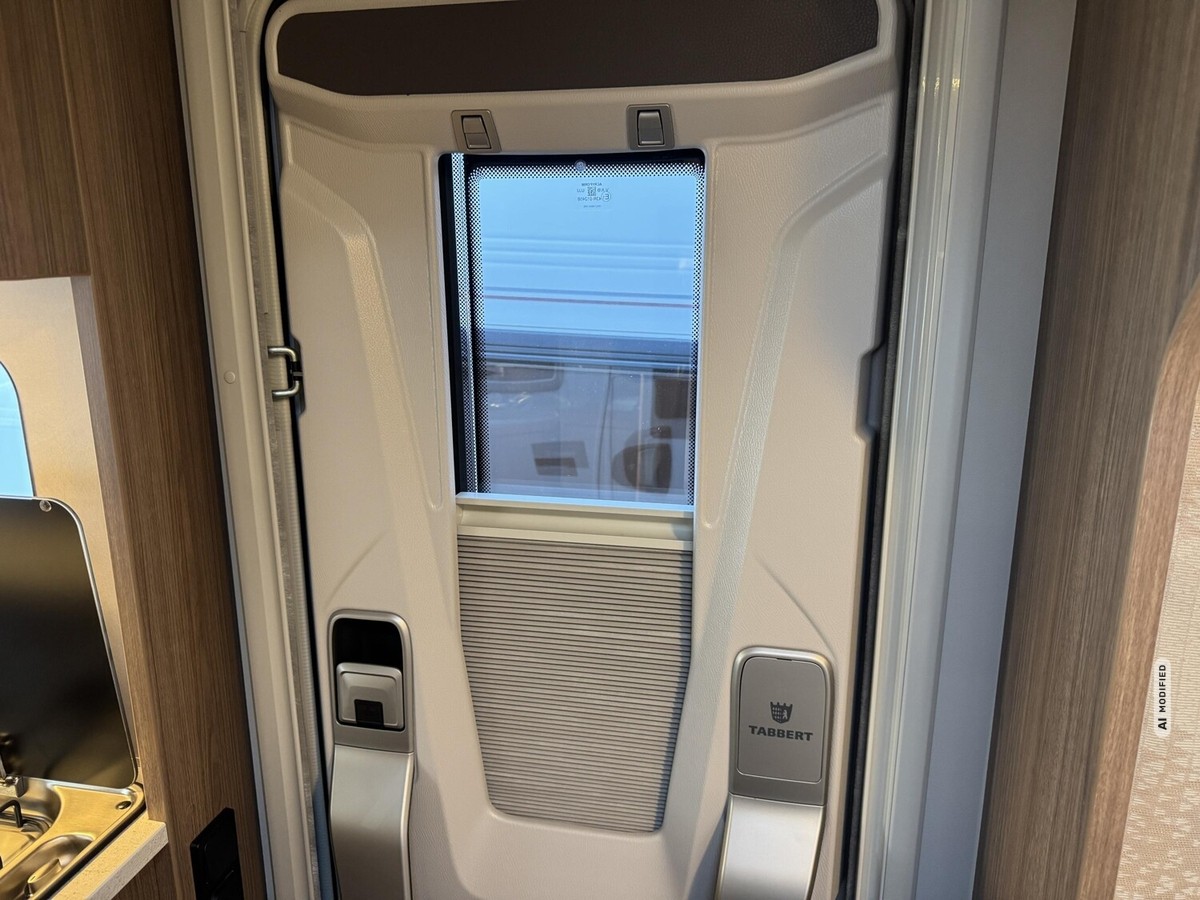 Tabbert Cazadora 550 E 2.3 2000kg+Dusche+City-Wasser+Bugfenster