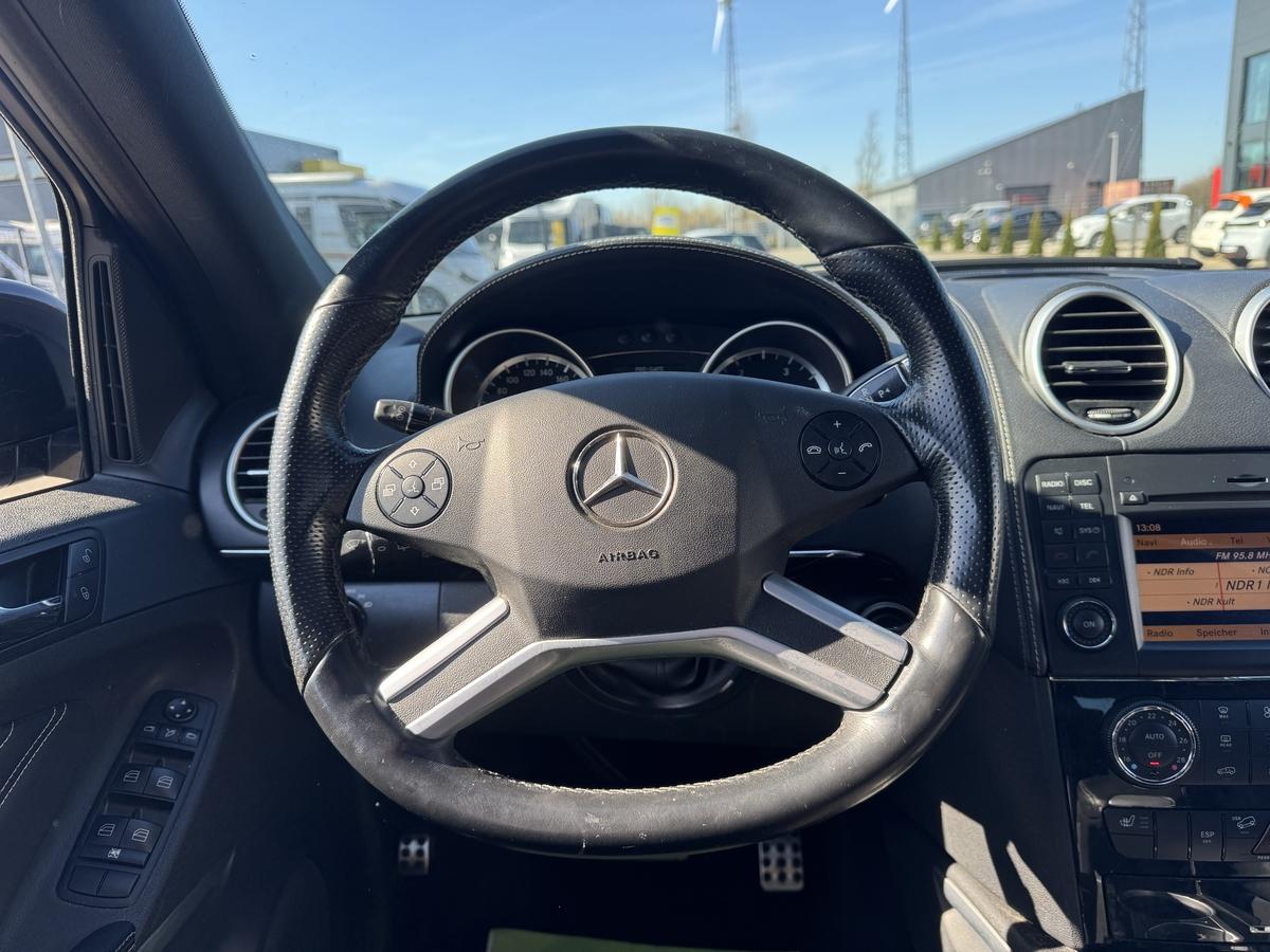 Mercedes-Benz ML 300 CDI 4MATIC+Leder+Memory+Kamera