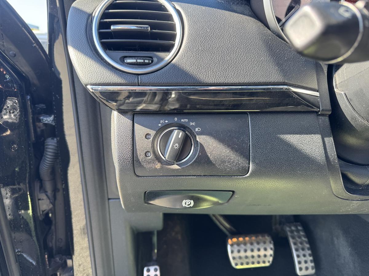 Mercedes-Benz ML 300 CDI 4MATIC+Leder+Memory+Kamera