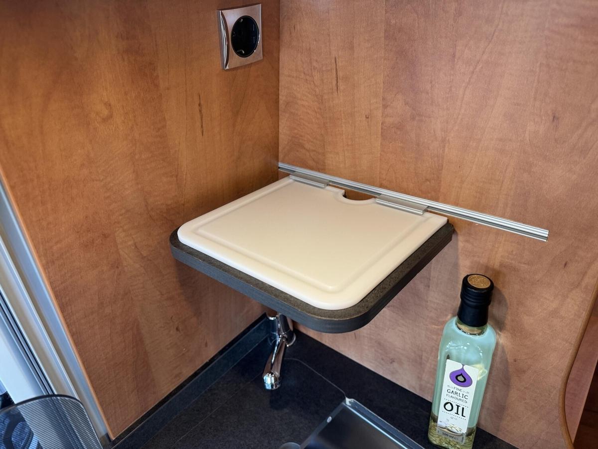 Malibu Van 600 DB AHK+TV+Router+Markise+DuoControl