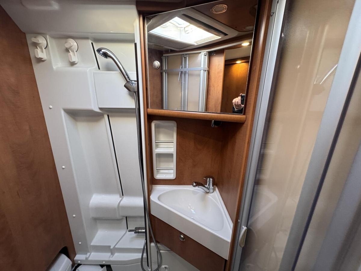 Malibu Van 600 DB AHK+TV+Router+Markise+DuoControl