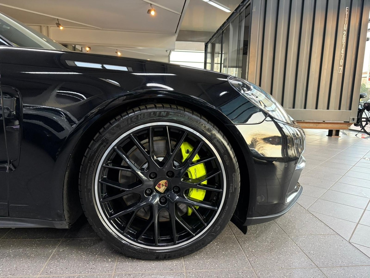 Porsche Panamera 4 E-Hybrid LED Chrono 14-Wege APPROVED Sitzbelüf.