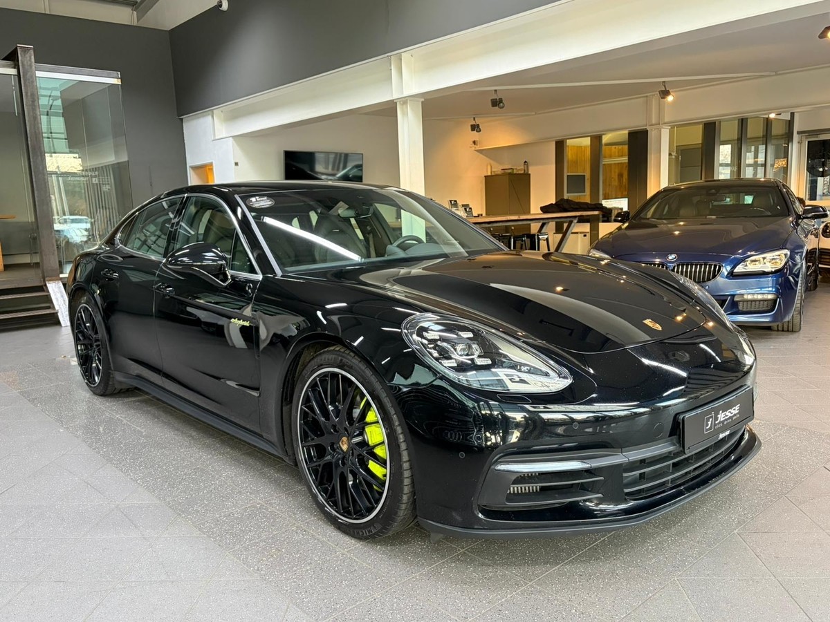 Porsche Panamera 4 E-Hybrid LED Chrono 14-Wege APPROVED Sitzbelüf.