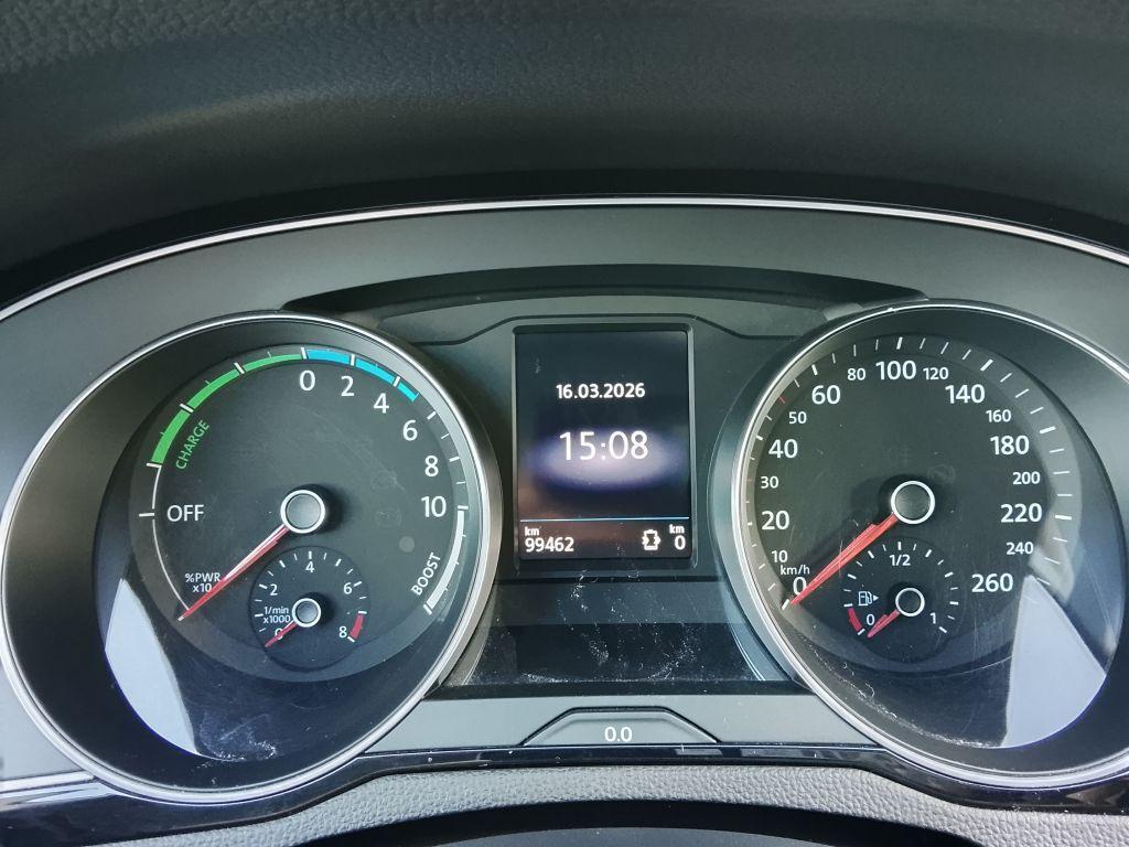 Volkswagen Passat 1.4 TSI Plug-In-Hybrid DSG GTE