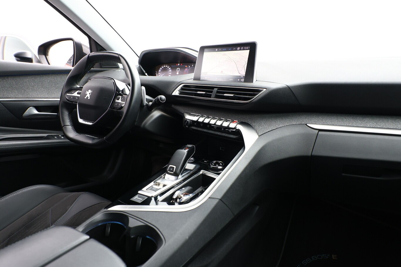 Peugeot 3008 1.2 PureTech 130 Aut. Crossway LED Nav eHk
