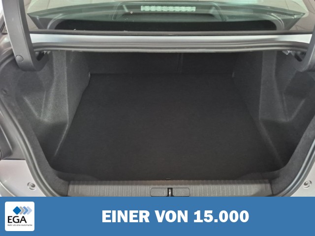 Citroën C4 X Plus AT Shz Kamera PDC Regensensor