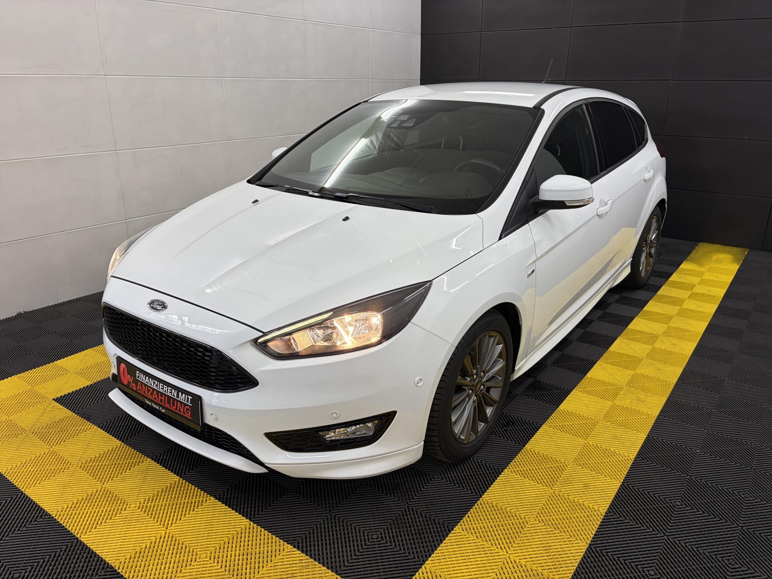 Ford Focus ST-Line+Carplay+LED+Navi+SHZ+PDC+Klima