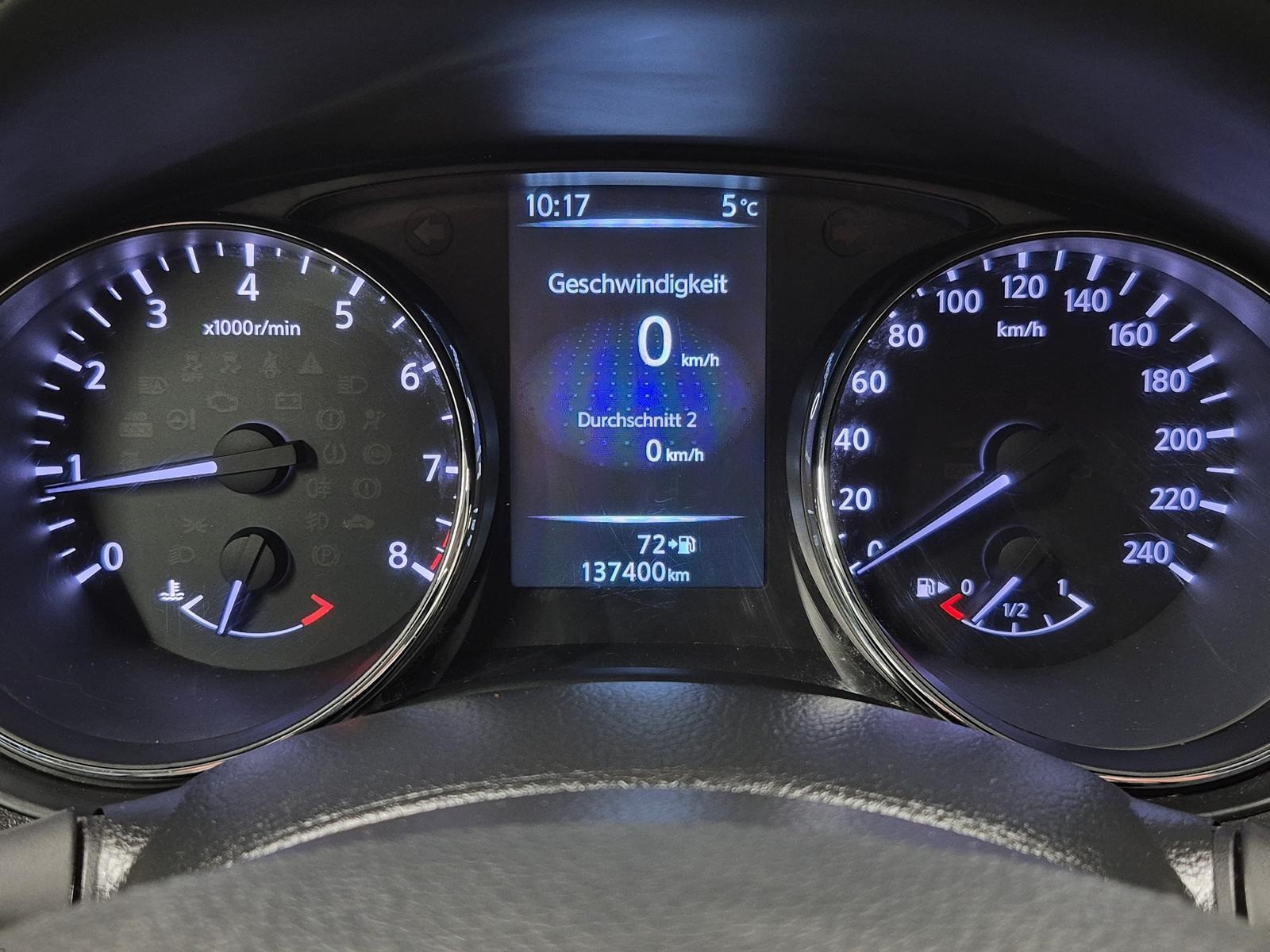 Nissan Qashqai Klimaaut./BT/Tempom./17-LM