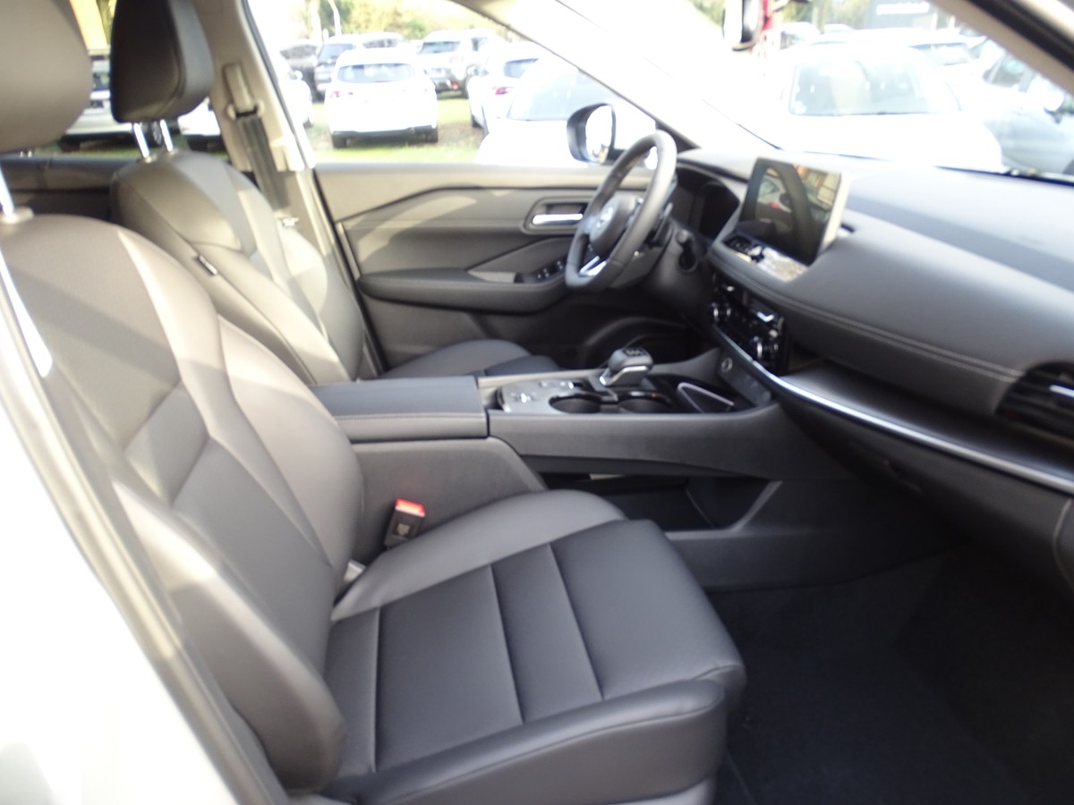 Nissan X-Trail 1.5 VC-T  Mild-Hybrid Xtronic N-Connecta 
