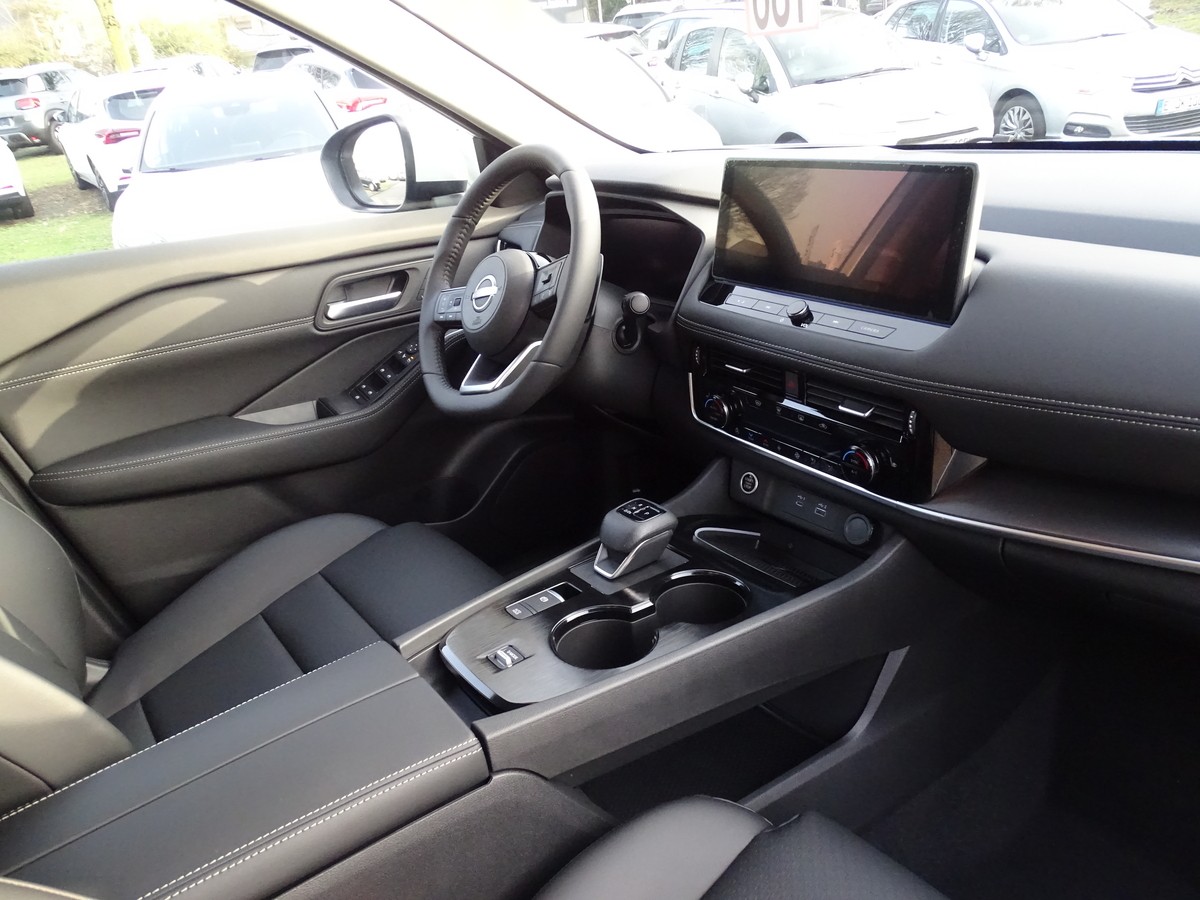 Nissan X-Trail 1.5 VC-T  Mild-Hybrid Xtronic N-Connecta 