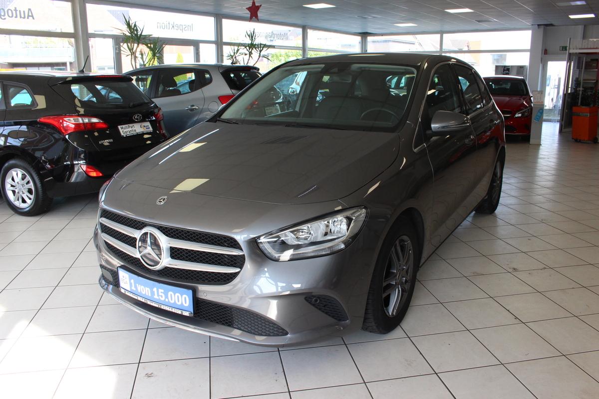 Mercedes-Benz B 180 Progressive.AHK.PDC.NAVI.LEDER