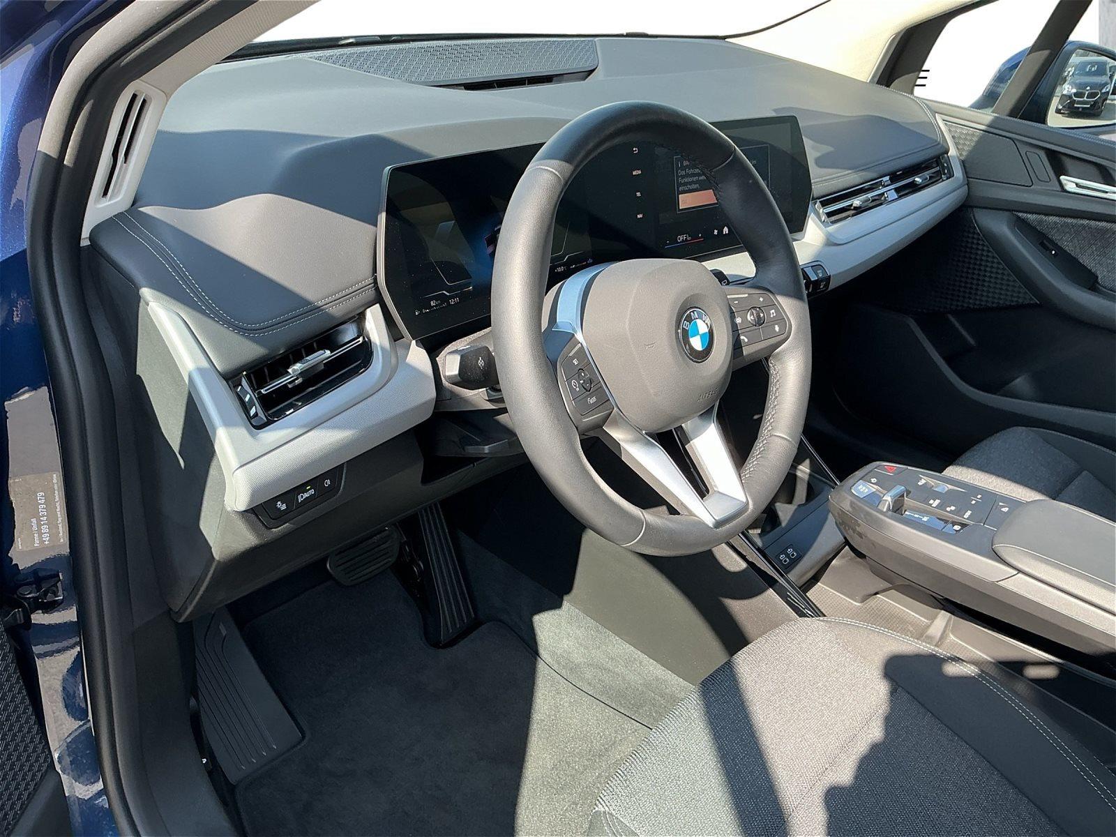 BMW 220 ACTIVE TOURER DKG NAVI LED AHK PARKASSIST KOMFORTZG SHZG DAB