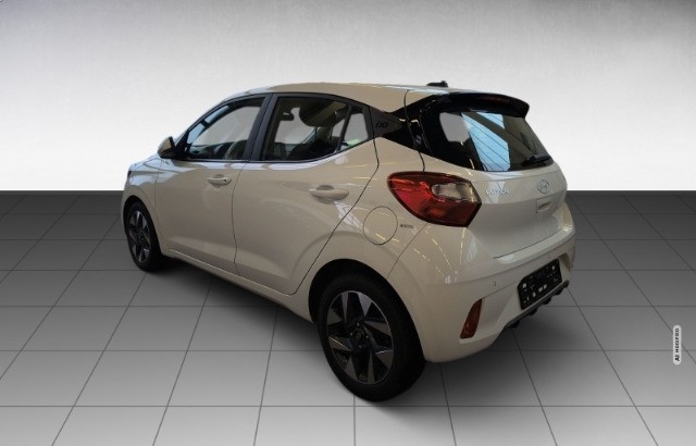 Hyundai i10 Trend +NAVI+PDC+KLIMA+SHZ+CARPLAY+UVM