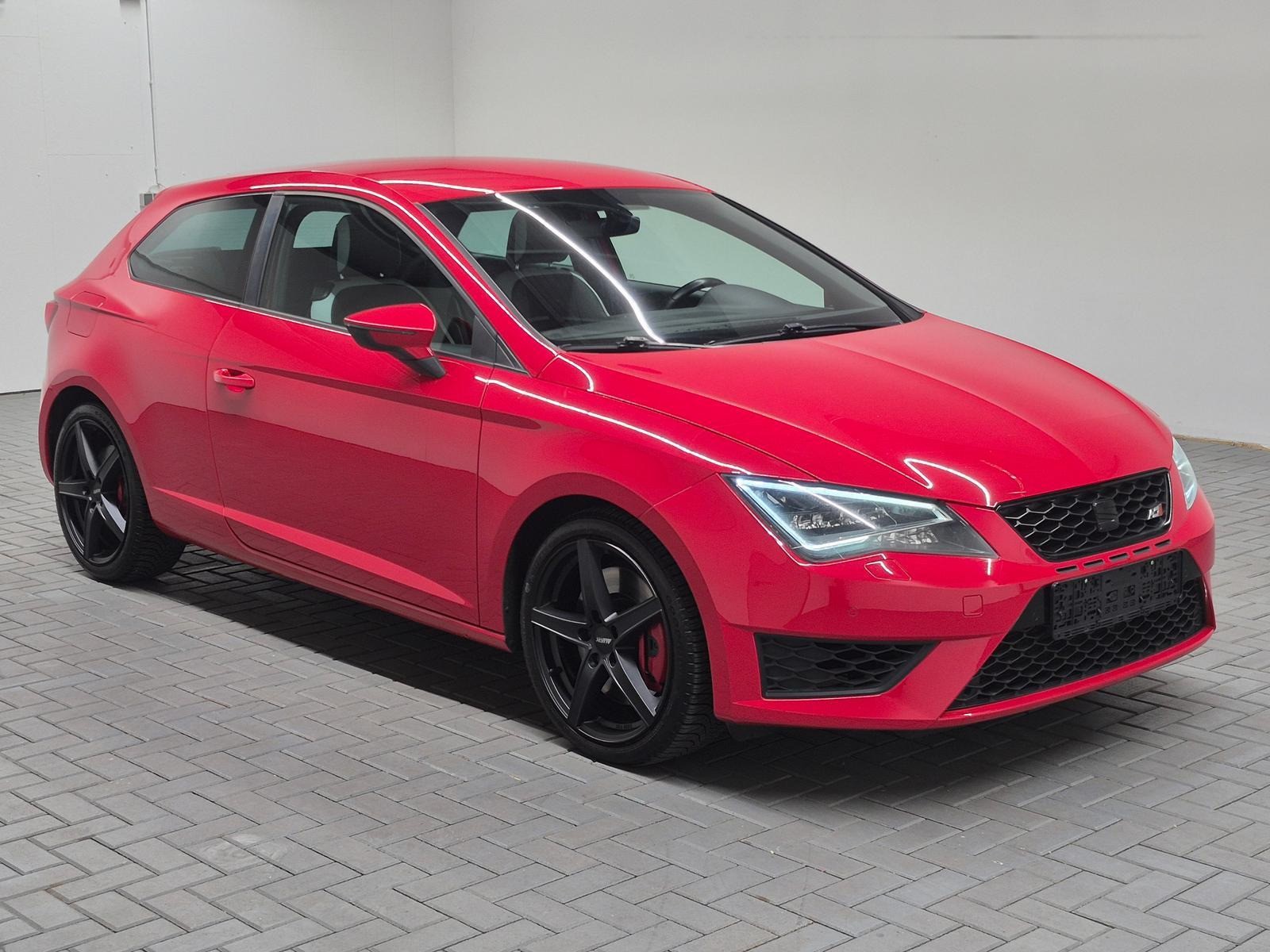 Seat Leon Cupra 265 LED/Navi/DCC/SHZ/PDC/Tempom./18LM