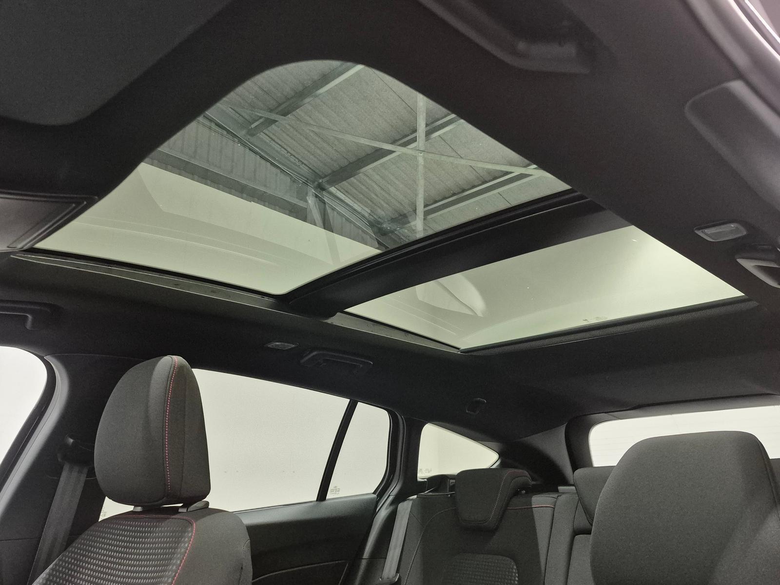 Ford Focus ST-Line X LED/Pano/SHZ/el.Heck/B&O/Kam/ACC