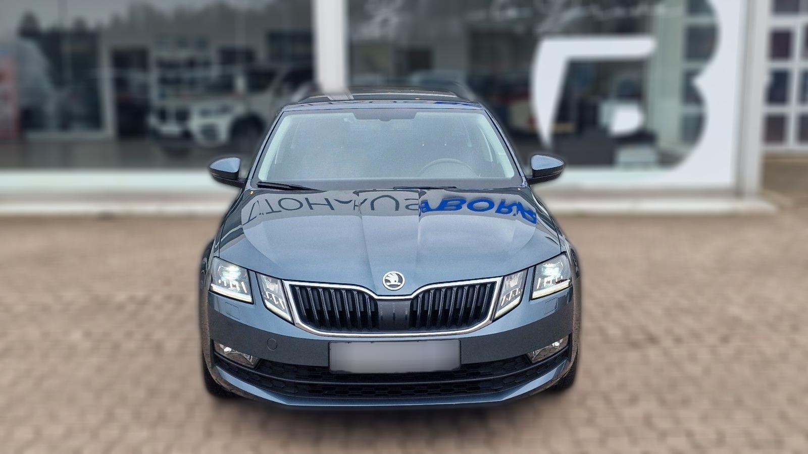 Skoda Octavia Combi Clever NAVI PDC 1. Hand