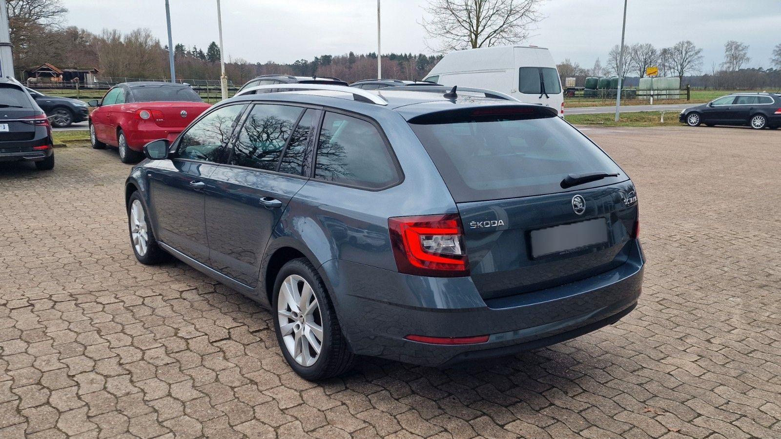 Skoda Octavia Combi Clever NAVI PDC 1. Hand