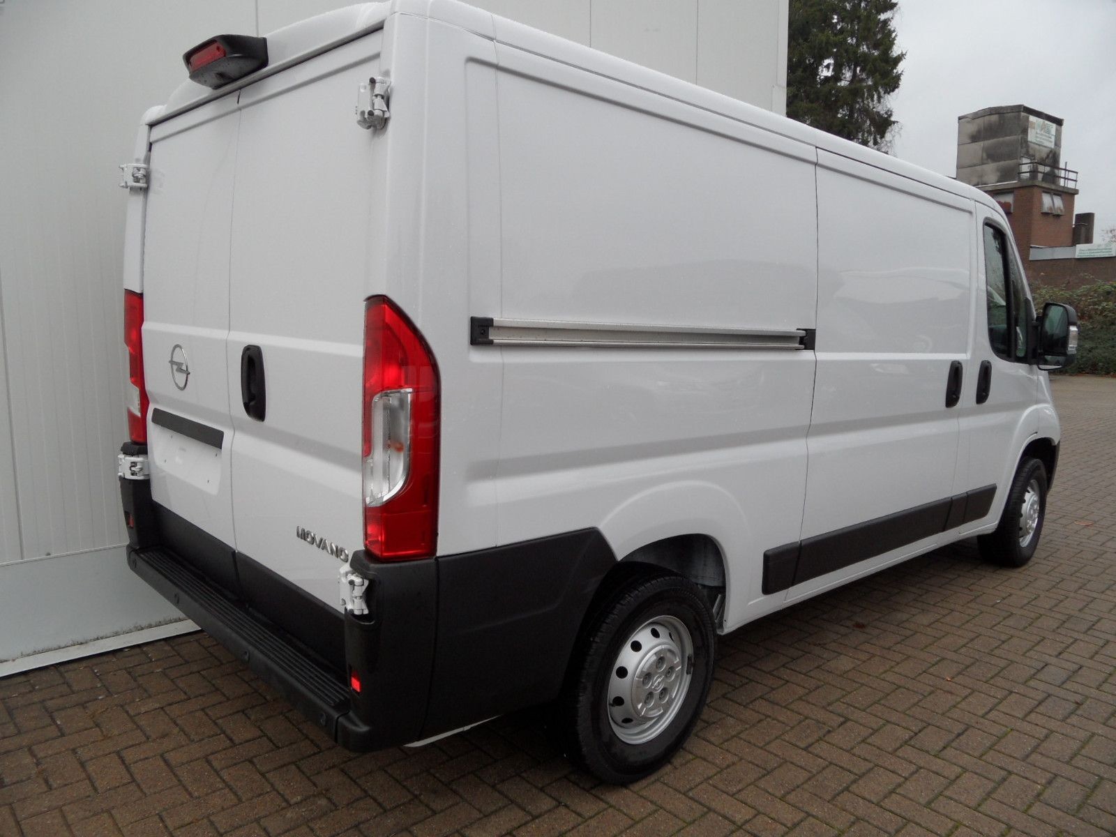 Opel Movano C Kasten L2H1 3,5t Edition+Navi+Kamera