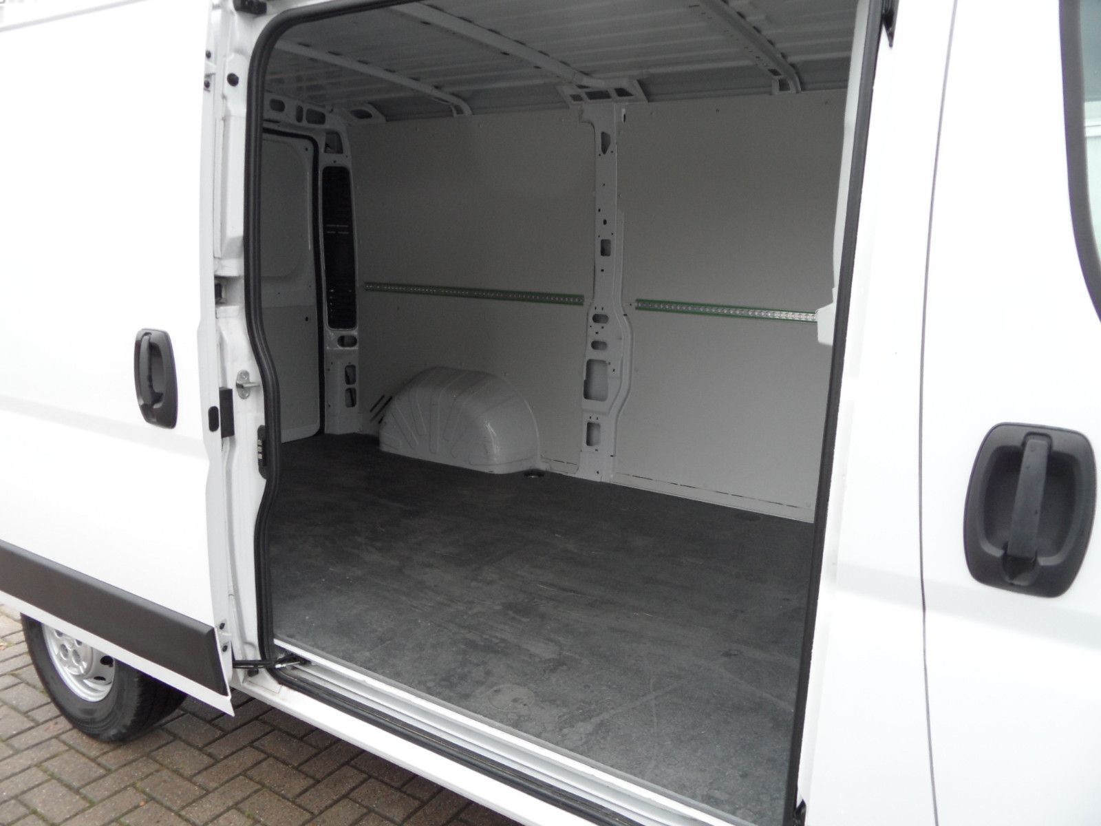 Opel Movano C Kasten L2H1 3,5t Edition+Navi+Kamera