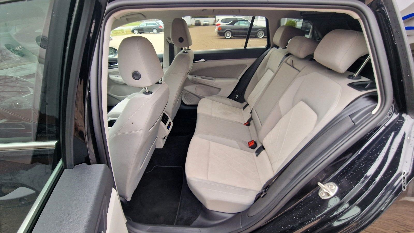 Volkswagen Golf VIII Variant Style