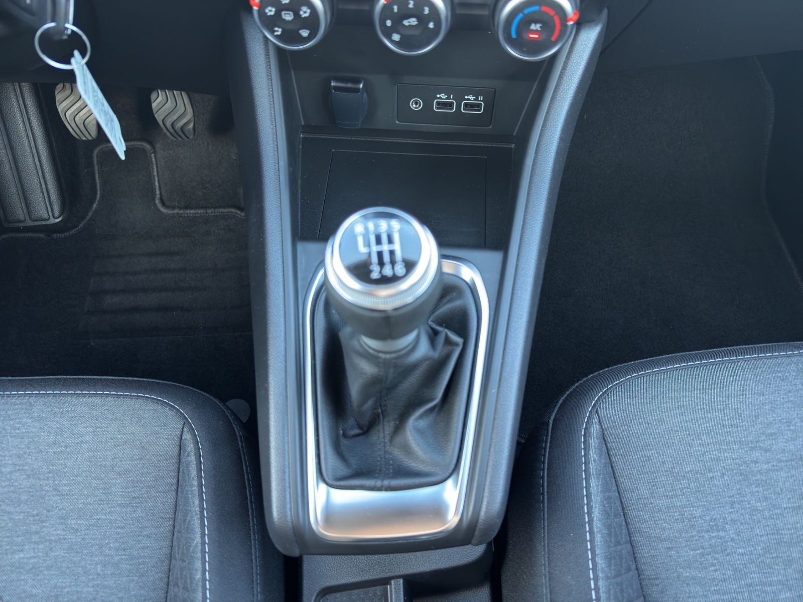 Renault Captur II Equilibre/LED/Navi/SHZ/Einparkhilfe