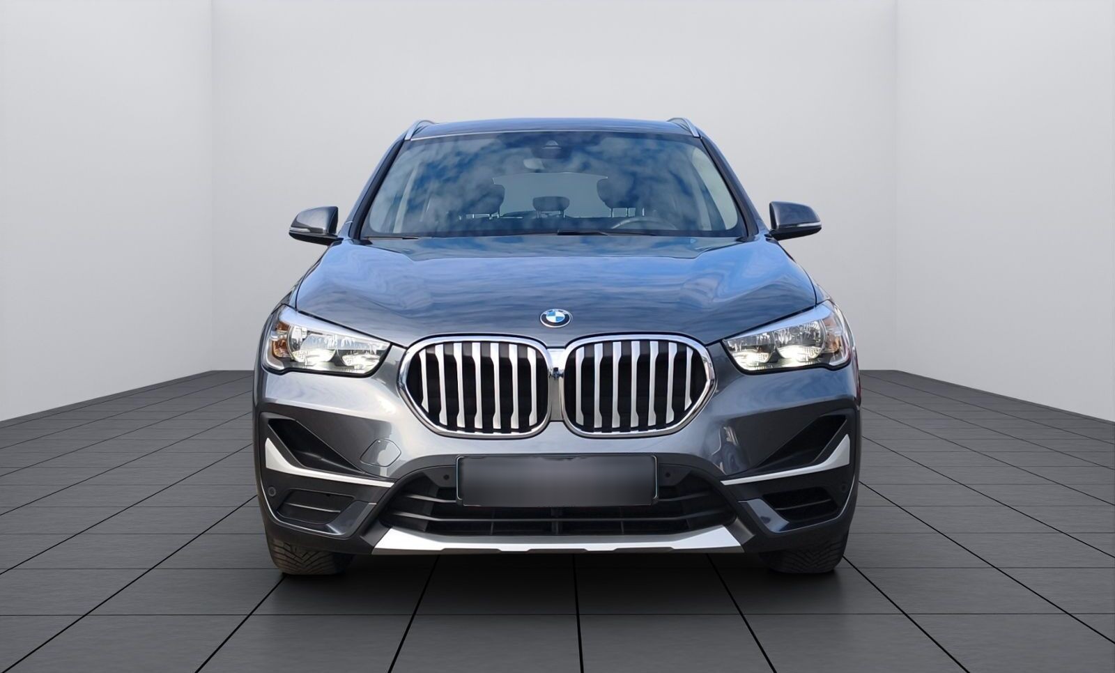 BMW X1 sDrive 18 i Aut. Advantage/SHZ/Einparkhilfe v