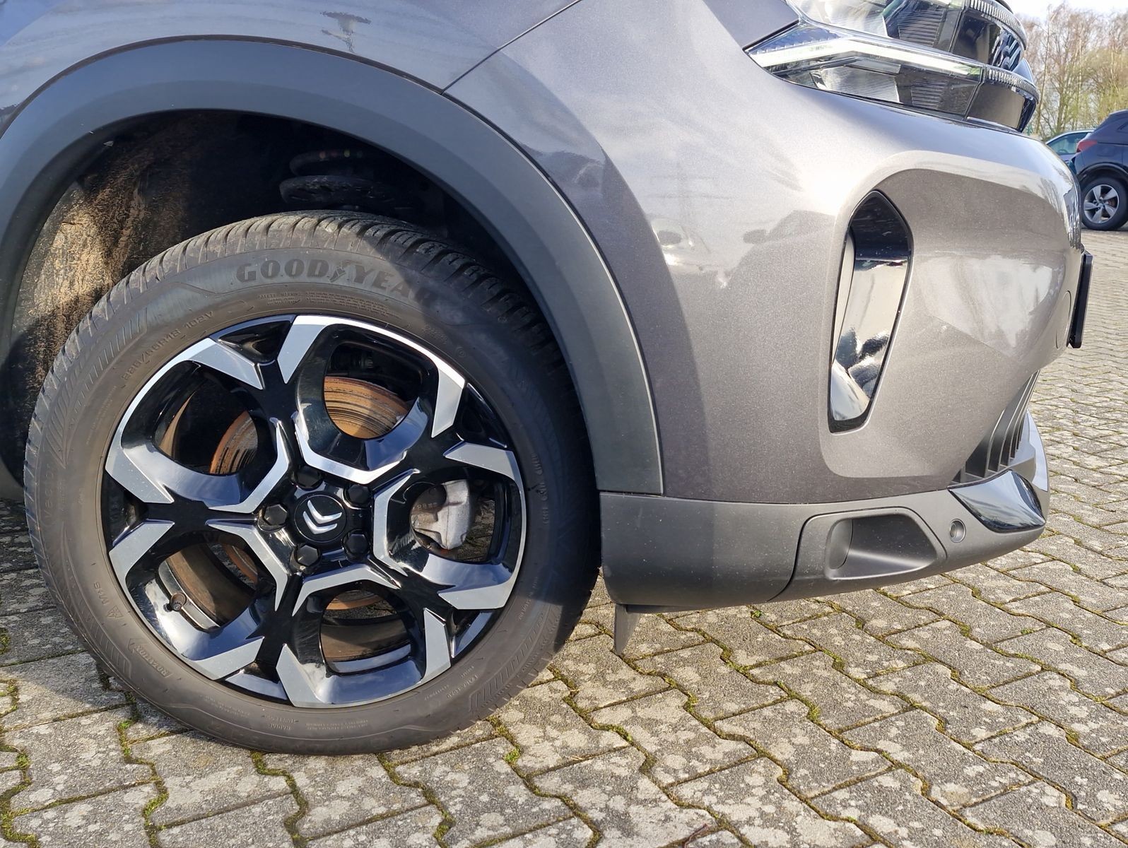 Citroën C5 Aircross Hybrid 145 Plus e-DSC LED Navi SHZ K