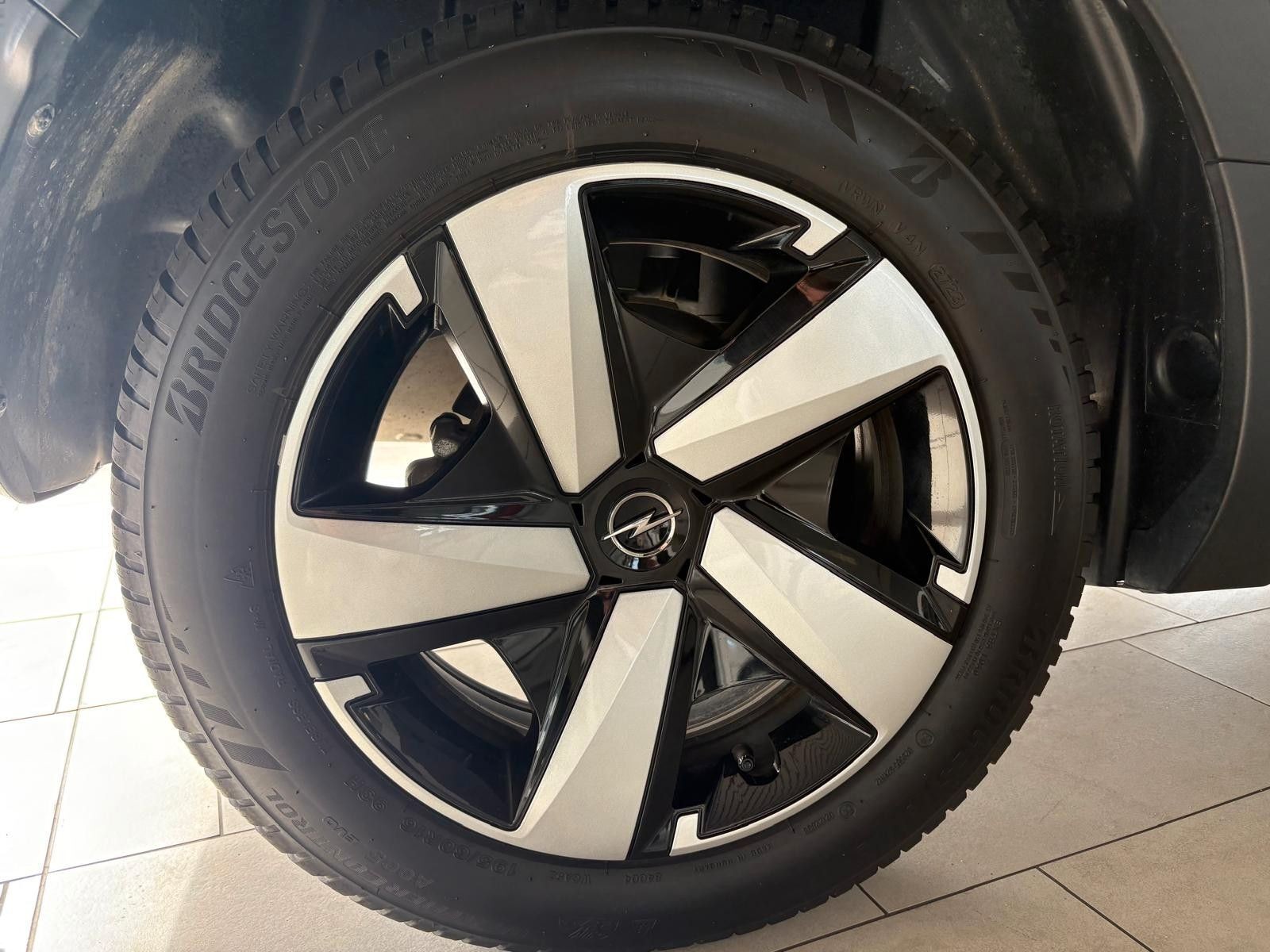 Opel Crossland X Crossland Enjoy 1.2 *SHZ LHZ RFK NAVI PDC u.v.m*