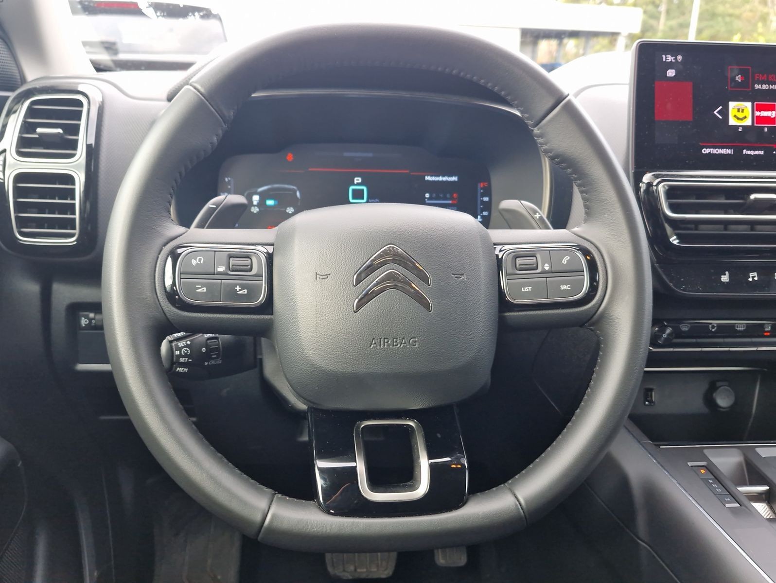 Citroën C5 Aircross Hybrid 145 Plus e-DSC LED Navi SHZ K
