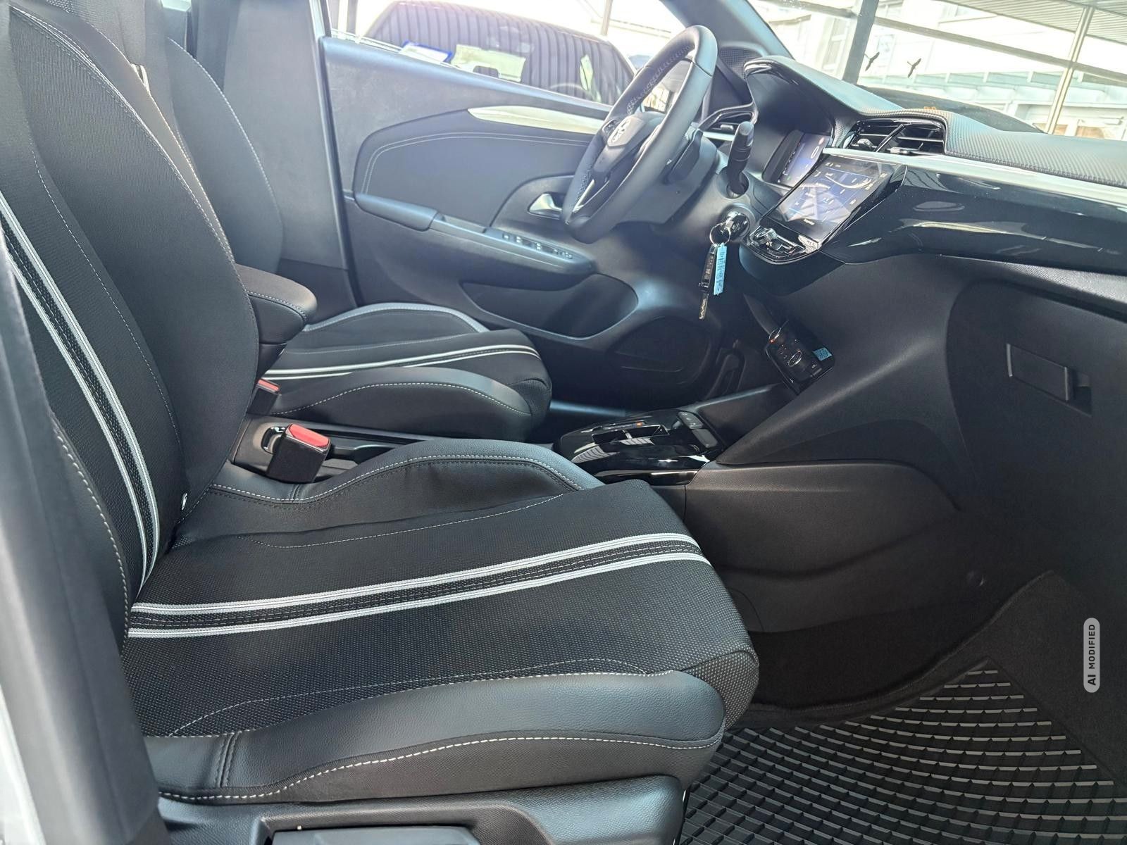 Opel Corsa F GS 1.2 74KW (100 PS), Automatik
