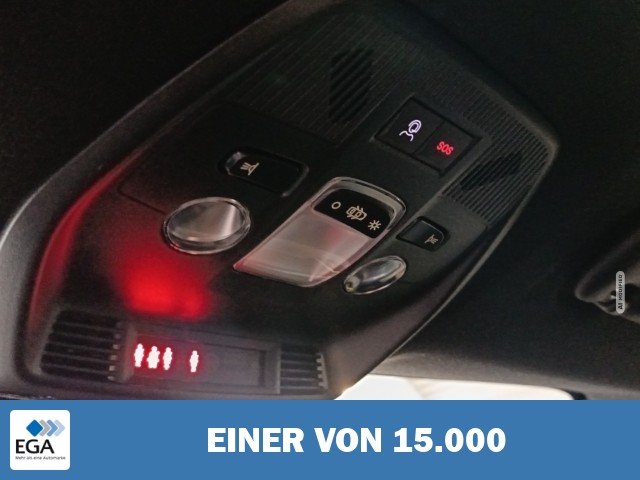 Fiat Grande Panda ICON MHEV Style & Winterpaket Klima SHZ Temp Beheizb. Frontsch. PDC
