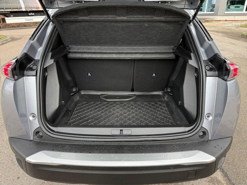Peugeot 2008 e- Active TEMPOMAT+LED-PAKET+KLIMAAUTOMATIK