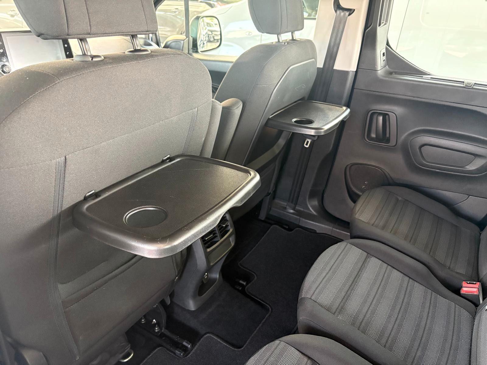 Opel Combo Life  Edition 1.2 81KW (110 PS)
