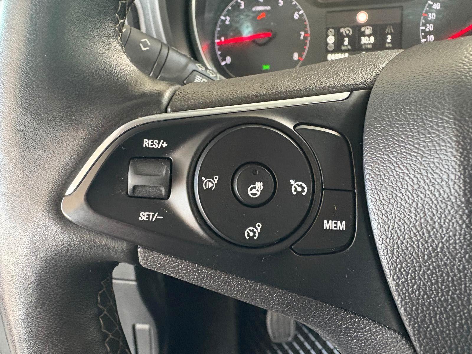 Opel Combo Life  Edition 1.2 81KW (110 PS)