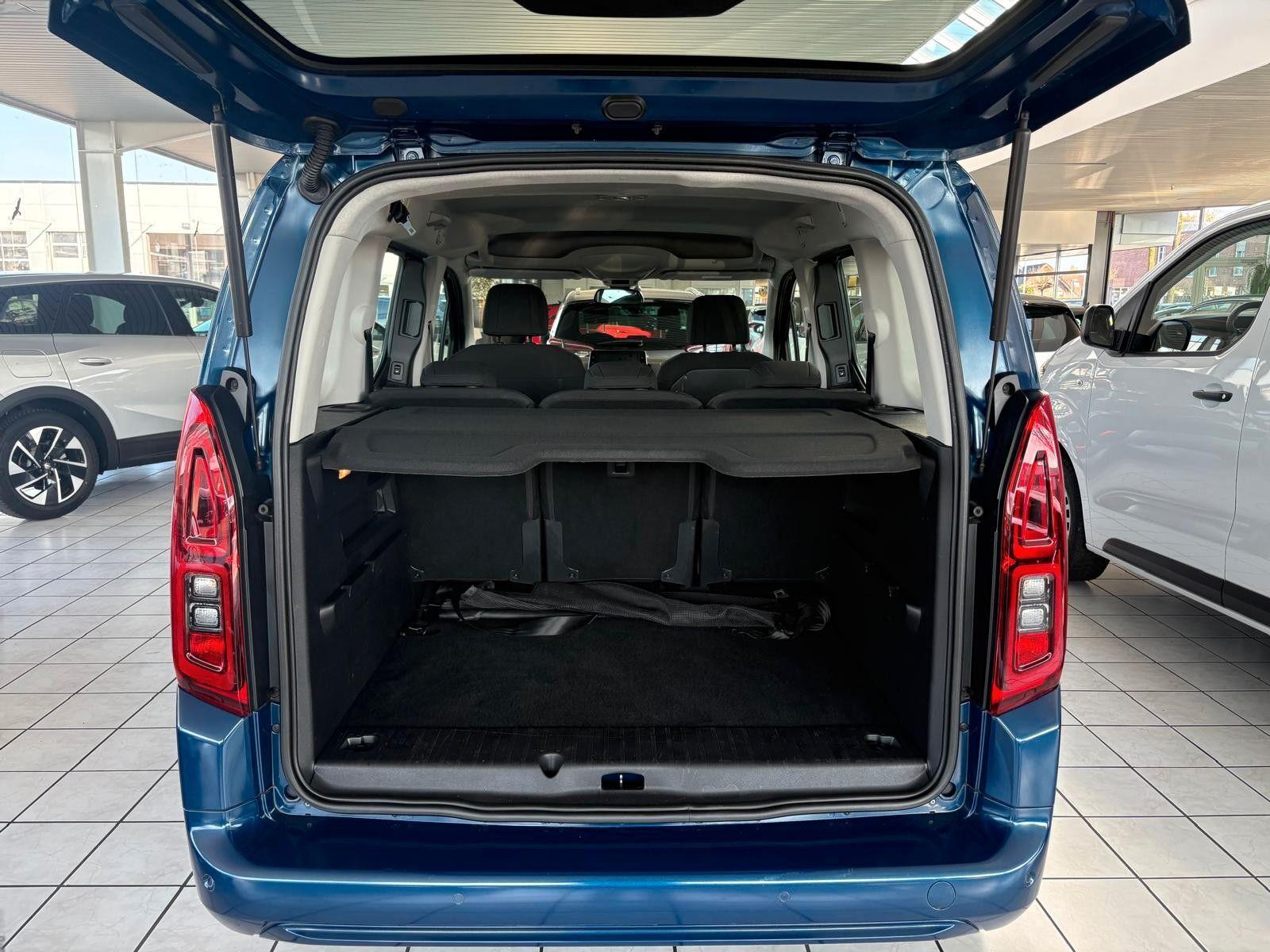 Opel Combo Life  Edition 1.2 81KW (110 PS)