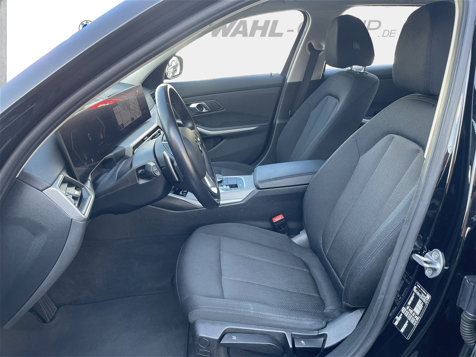 BMW 318 Sport LED Navi SHZ PDC ActiveGuard+