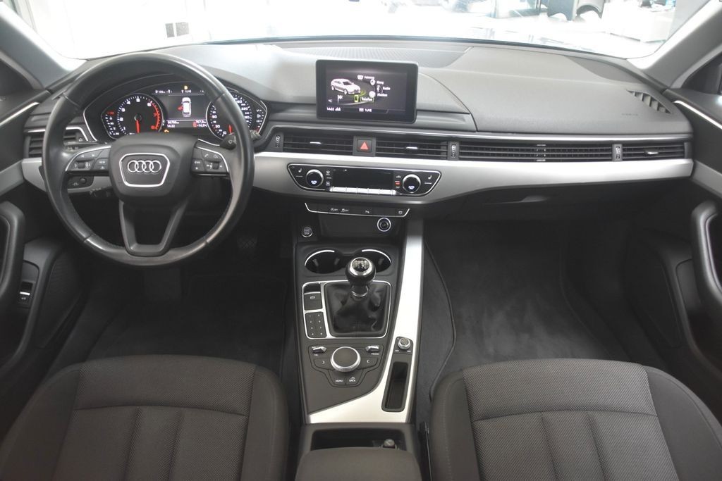 Audi A4 1.8 TFSI Avant Navi 3Z-Klima Sitzheiz PDC V+H