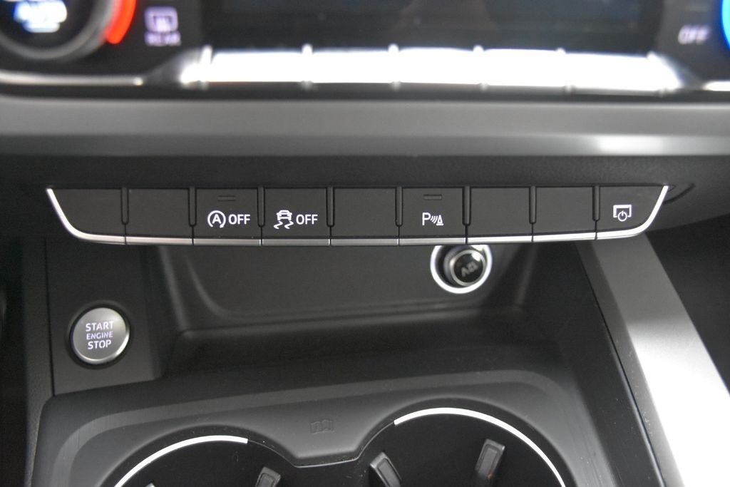 Audi A4 1.8 TFSI Avant Navi 3Z-Klima Sitzheiz PDC V+H