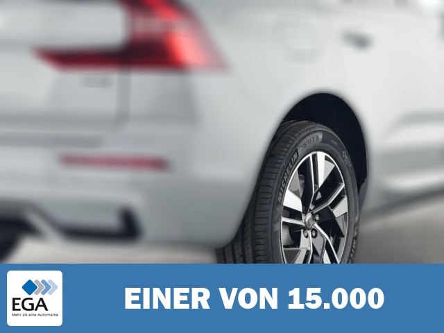 Volvo XC60 FACELIFT Plus Dark AWD HUD Digitales Cockpit Memory Sitze HarmanKardon 360 
