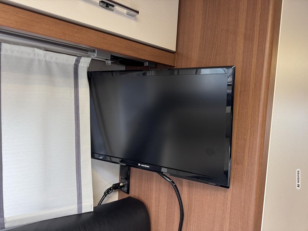 LMC Explorer Comfort I 655 G  Solar+Klima+AHK+Sat TV+Markise