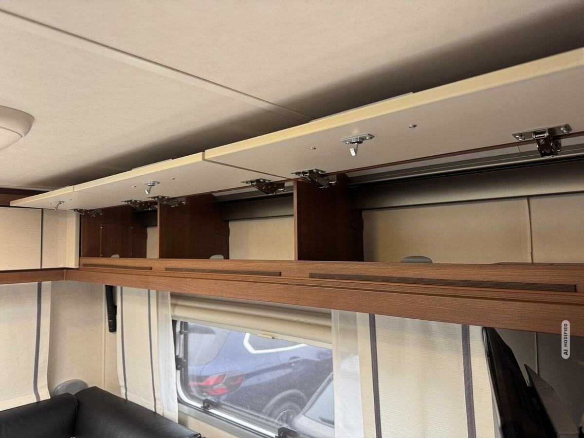 LMC Explorer Comfort I 655 G  Solar+Klima+AHK+Sat TV+Markise